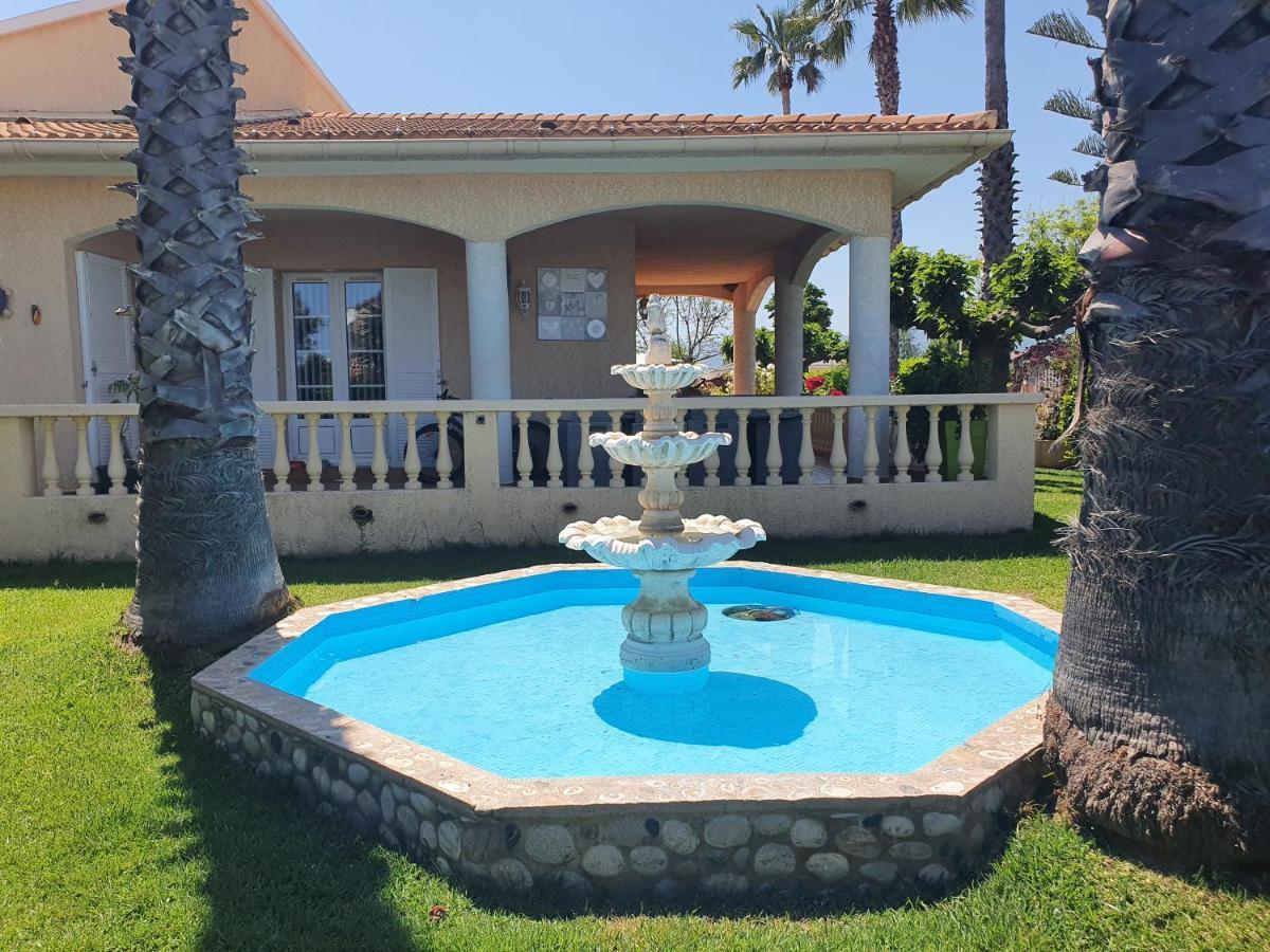 Villa Les Palmiers -Stretta Di I Mandarini Lucciana  Kültér fotó